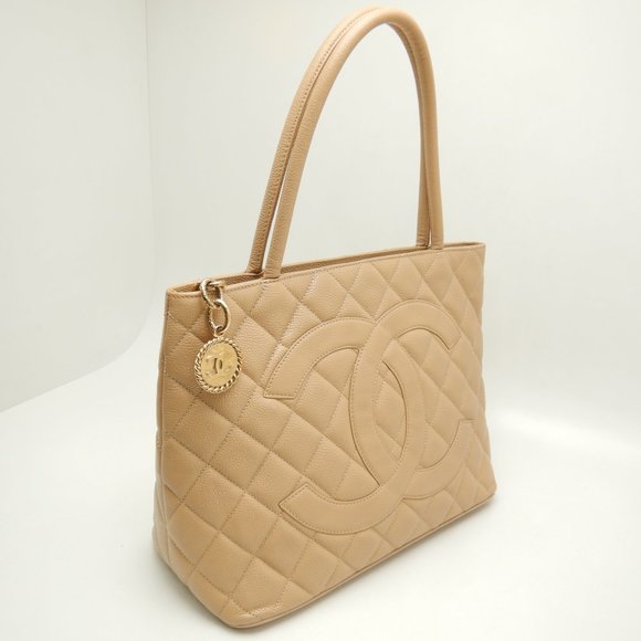 Chanel Tote Bag Caviar Skin Beige Matelasse - Picture 4 of 8